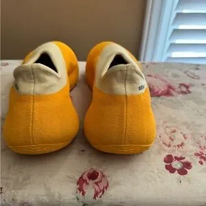 Yeezy | Shoes | Yeezy Knit Runner Sulfer | Poshmark display picture 3